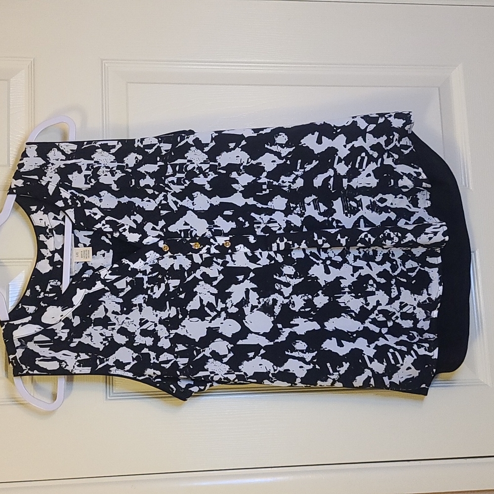 Hanna & Gracie top size Large